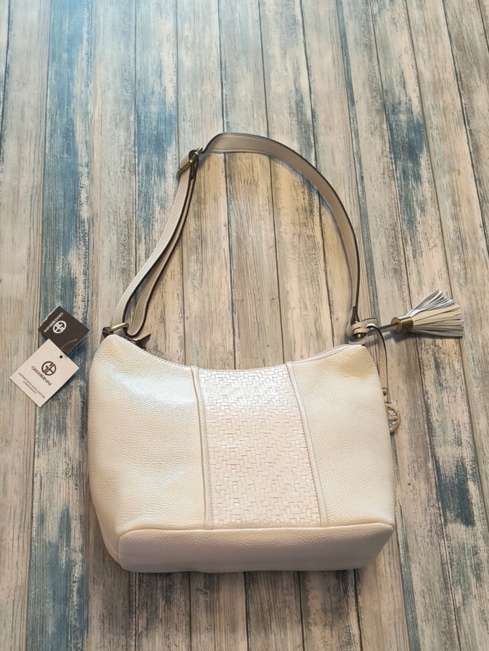NWT Gianna Bernini Pebble Hobo Bag